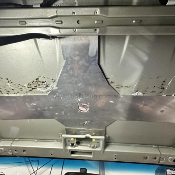 Alternative view of WGIA N 70 TOYOTA HILUX Spotlight Roof Brace Kit